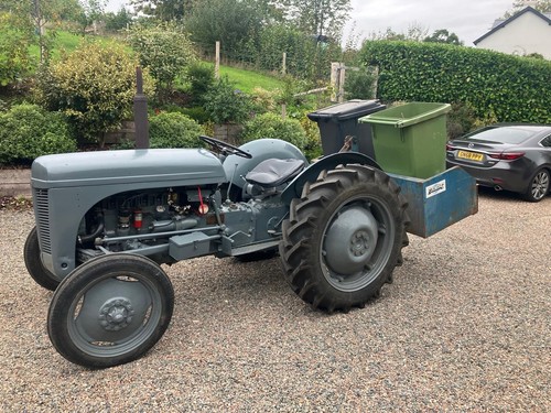 Ferguson ted tractor - 20,
