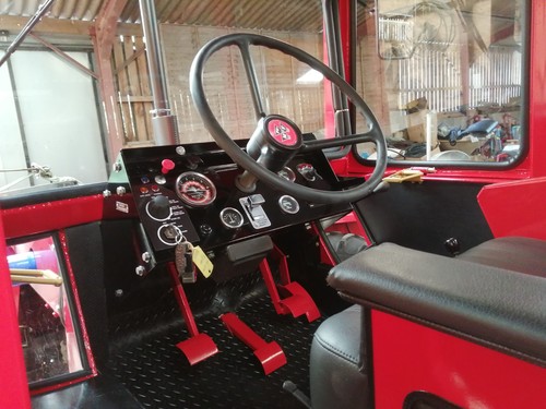 Massey ferguson tractor - ferguson, 1200