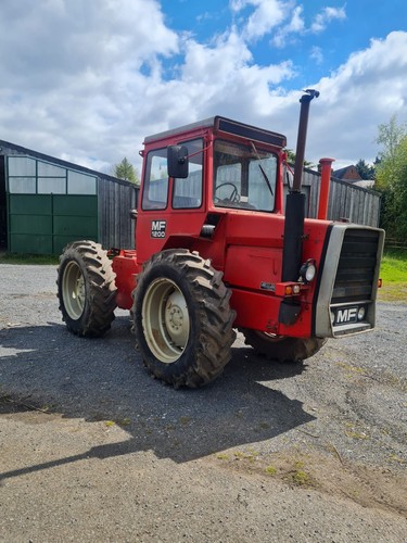 Massey ferguson 1200 tractor